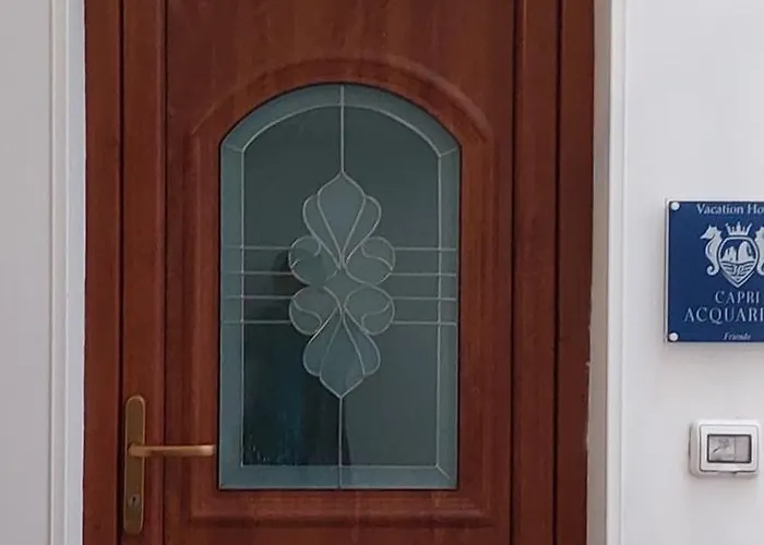 別荘 Aquarium Friends カプリ